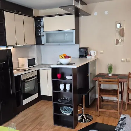 Oasis With Balcony And Underground Parking Available In Iglika, Golden Sands Apartman *