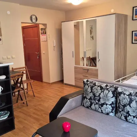 Apartman Oasis With Balcony And Underground Parking Available In Iglika, Golden Sands